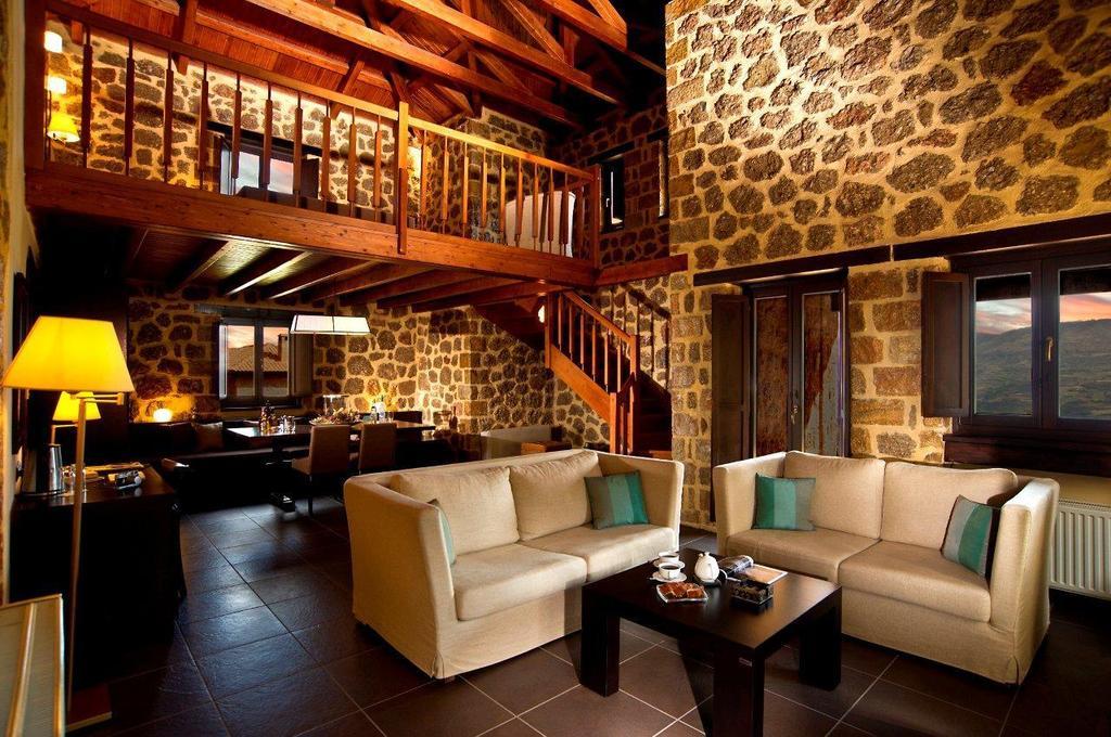 Pliadon Gi Mountain Resort & Spa Kato Sinikia Trikalon Pokoj fotografie
